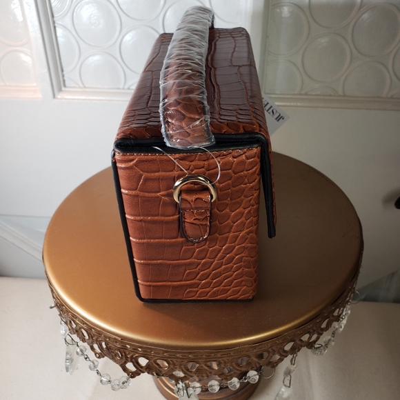 NWT JustFab boxy baguette bag in cognac vegan leather - 2 straps - Picture 6 of 8